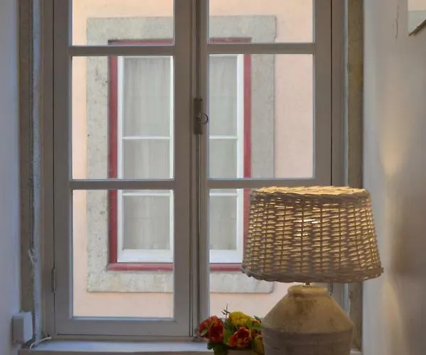 Apartment Tp Farinhas 5, Downtown Lisbon